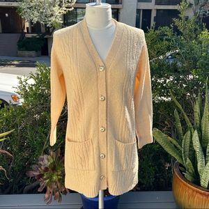 GOLDEN CUP BRAND Vintage 100% Wool Canadian Style Cardigan Sweater Size Small